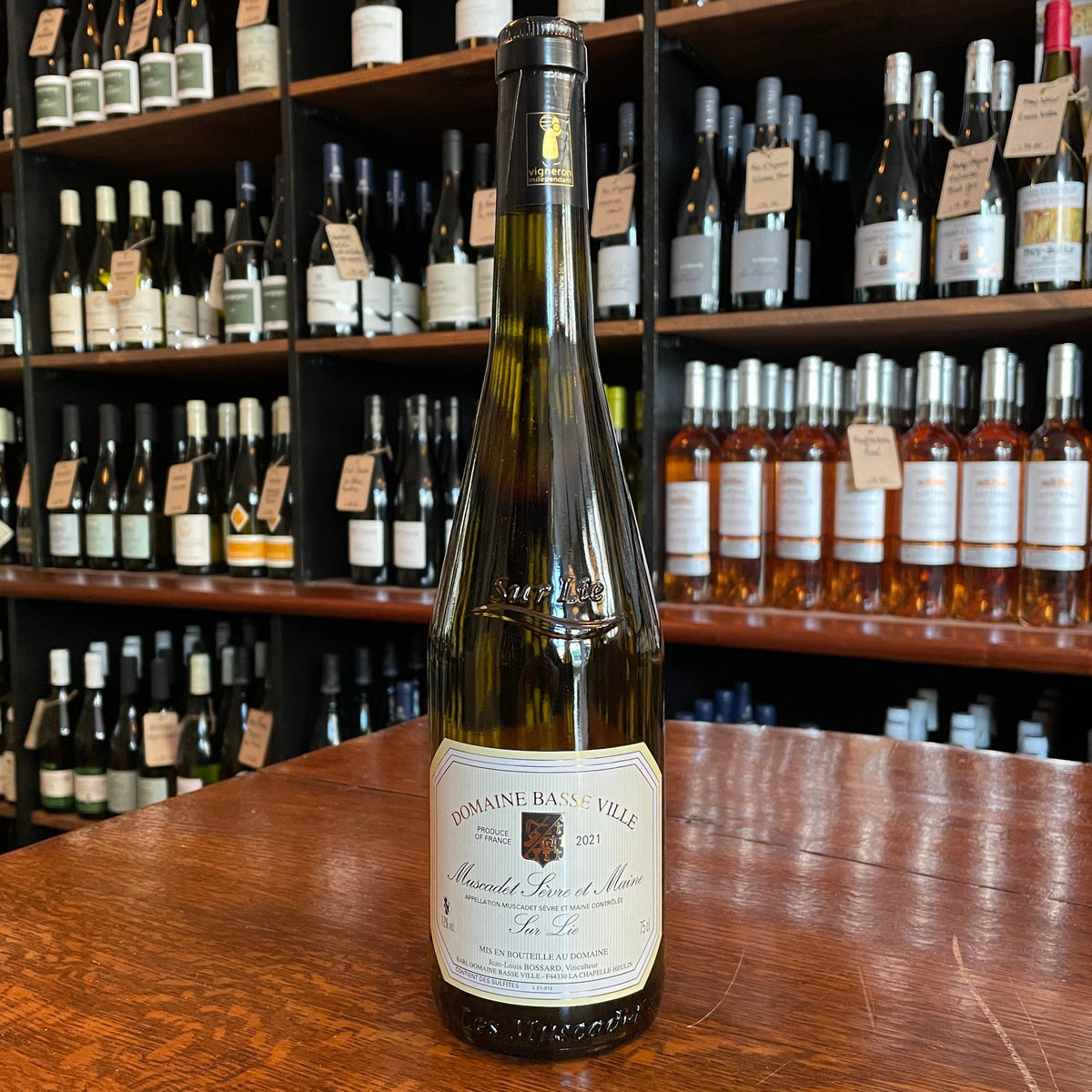 Domaine Basse Ville Muscadet 2022 – Made In Little France